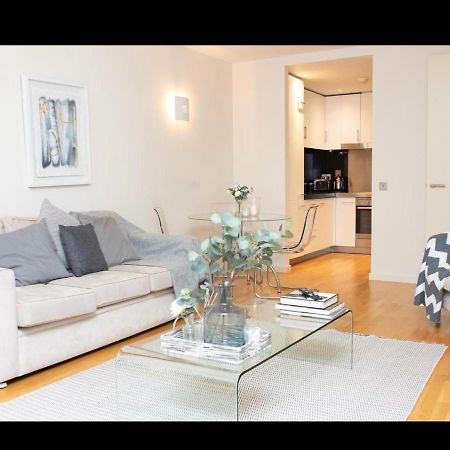 London Luxury 1 Bedroom Apartment Minutes Walk From Canary Wharf Exteriér fotografie